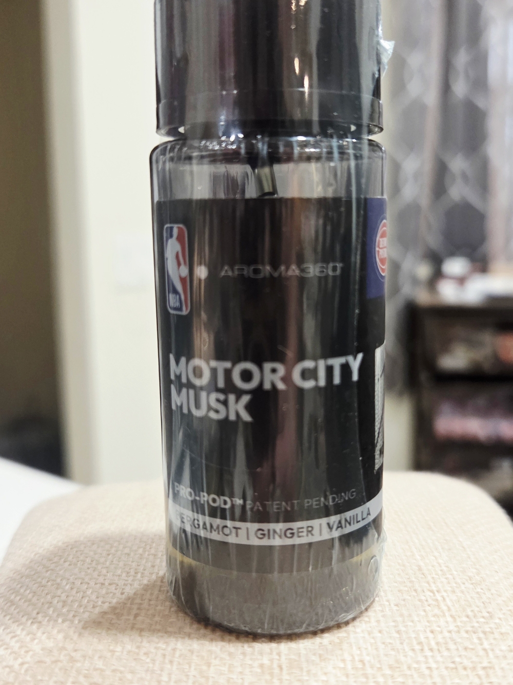 Aroma360 Motor City Musk Black Air Freshener Pro Pod For Cold Air Diffusers